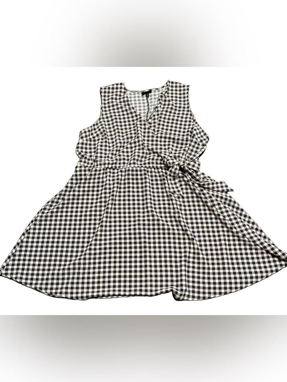 Lane Bryant Gingham Wrap Dress Women’s 26/28 Gray White Black Sleeveless Tie
